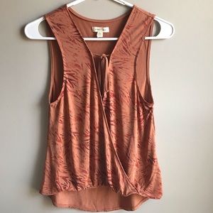 ❤️ Silence + Noise Top Sleeveless Brown Sz S.